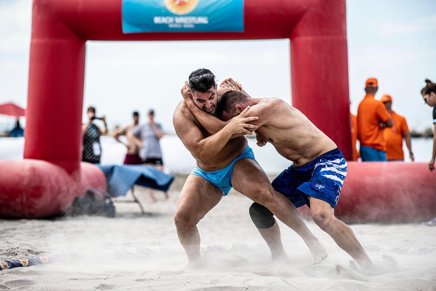 Men wrestling outlet