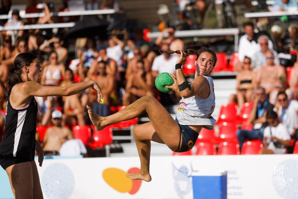 THE IHF MEN'S AND WOMEN'S BEACH HANDBALL WORLD CHAMPIONSHIPS STARTING IN  HERAKLION WILL AWARD 10 QUALIFICATION SPOTS FOR THE ANOC WORLD BEACH GAMES  BALI 2023 : ANOC